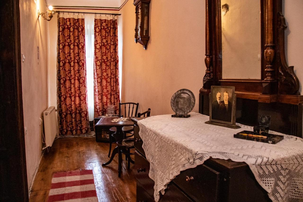 Отель Casa Baroca Сигишоара Экстерьер фото