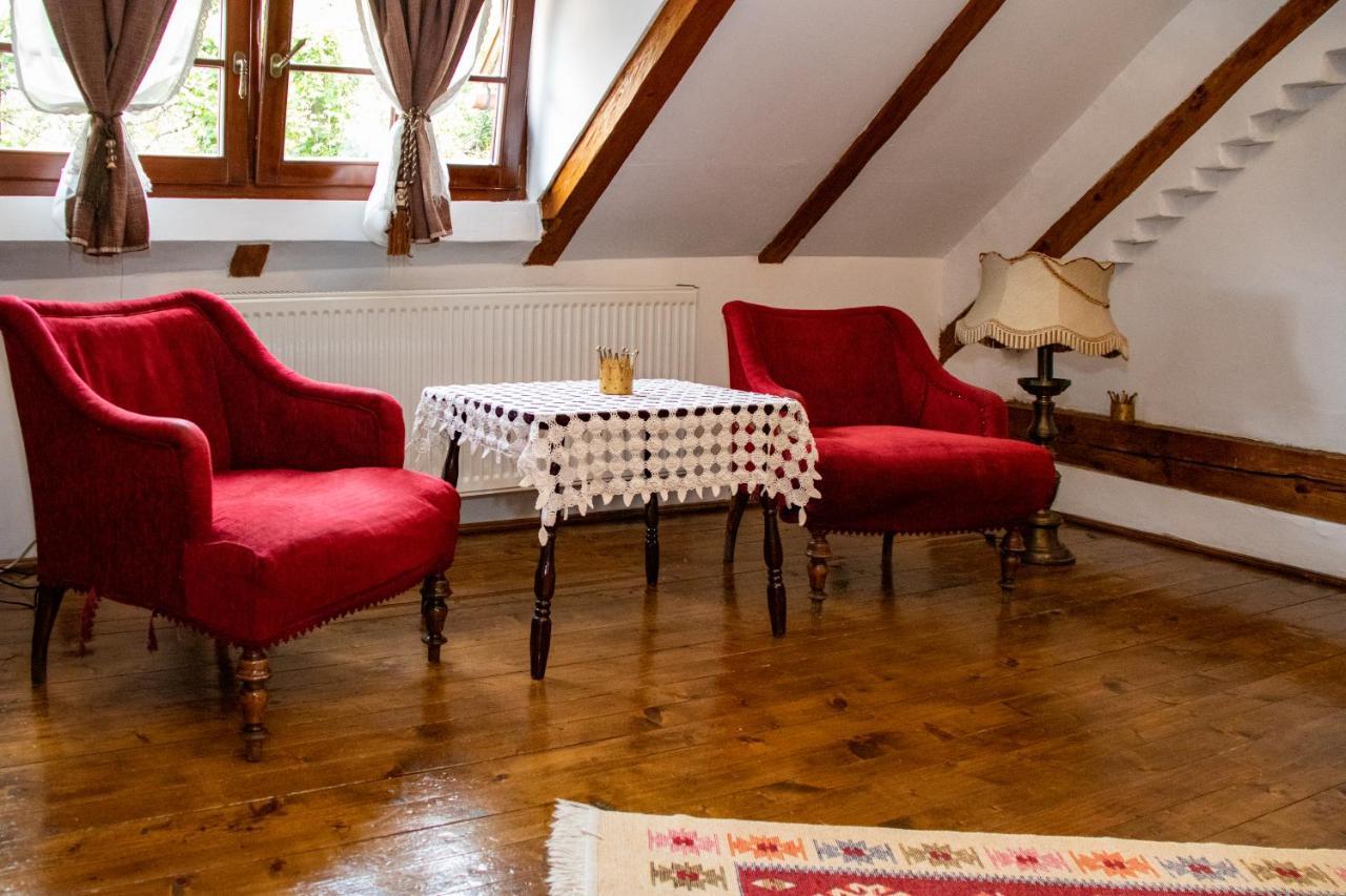 Отель Casa Baroca Сигишоара Экстерьер фото