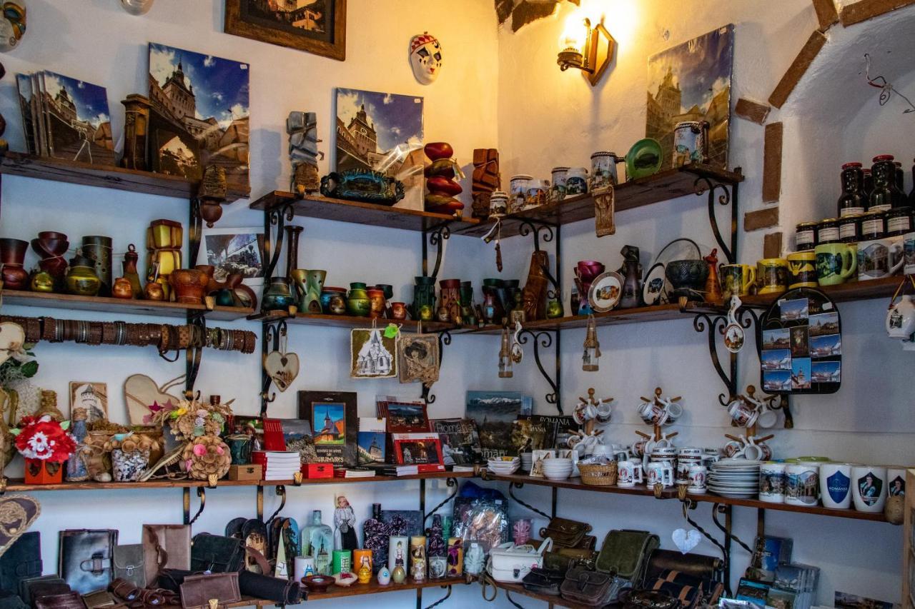 Отель Casa Baroca Сигишоара Экстерьер фото